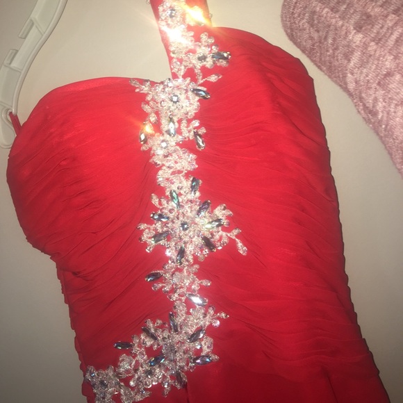 Prom - Picture 2 of 5