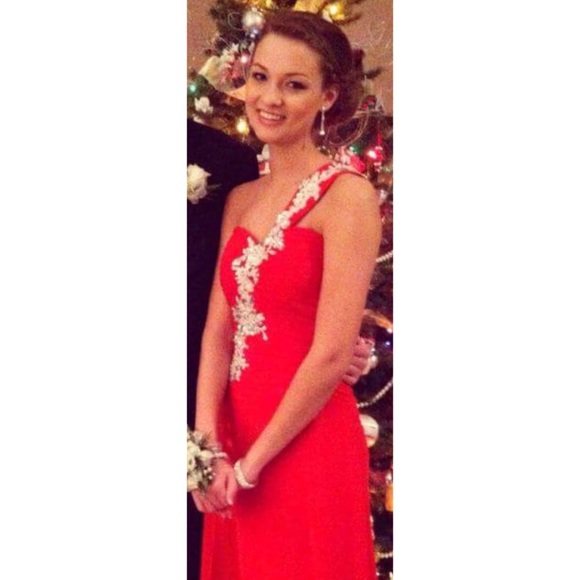 Prom - Picture 5 of 5