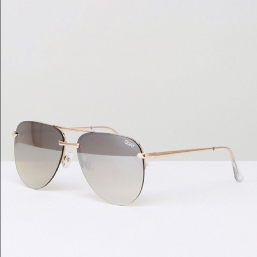 Quay Rimless Aviators