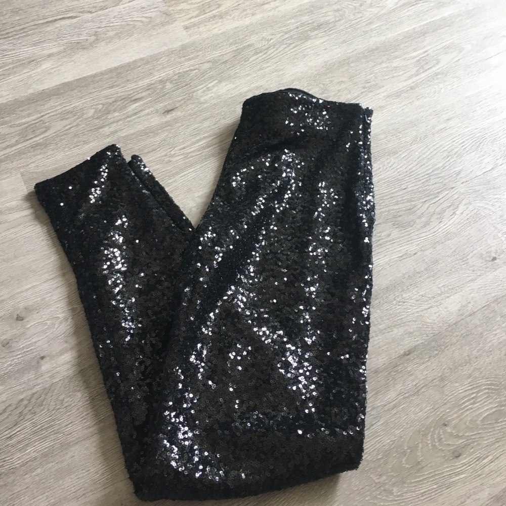 ❤Black sequins pants