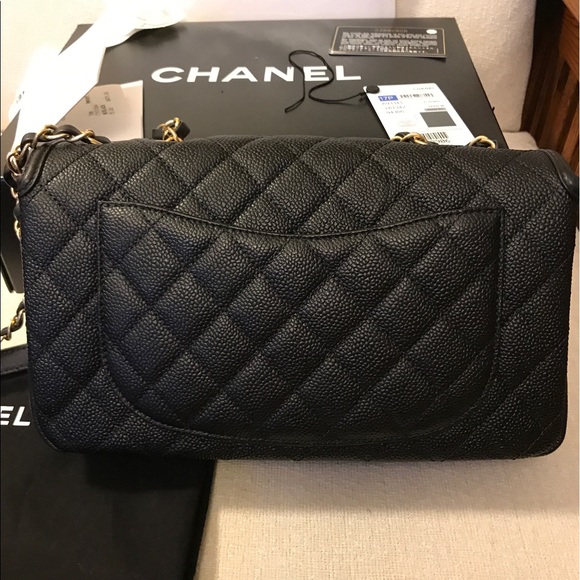 ReservedAuthentic Chanel Filigree BlackCaviar Flap - Picture 2 of 8