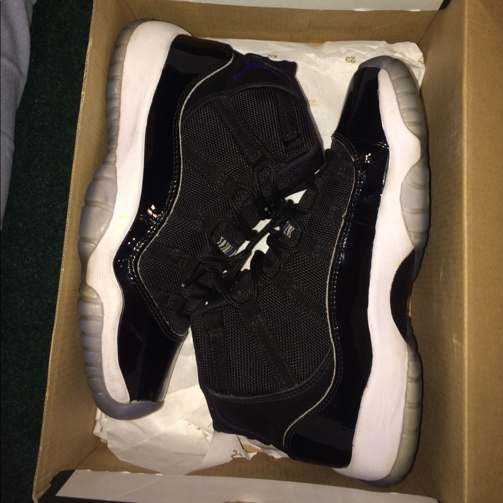 Jordan 11s retro BG space jams