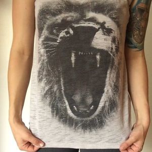 Oversized layering Lion Tank Top