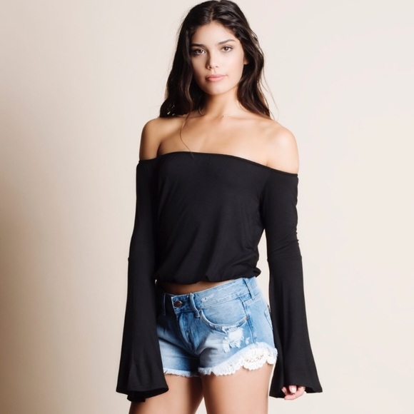 Off the Shoulder Bell Sleeve Black Top ❣️ - Picture 2 of 6