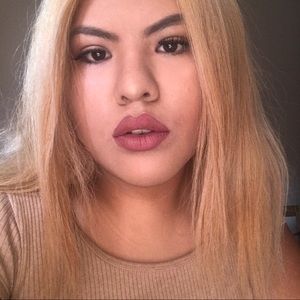 Meet your Posher, Sheila