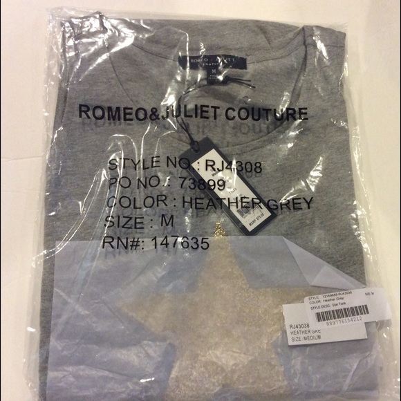 Romeo & Juliet Couture knit gold star top (NWT) - Picture 2 of 2