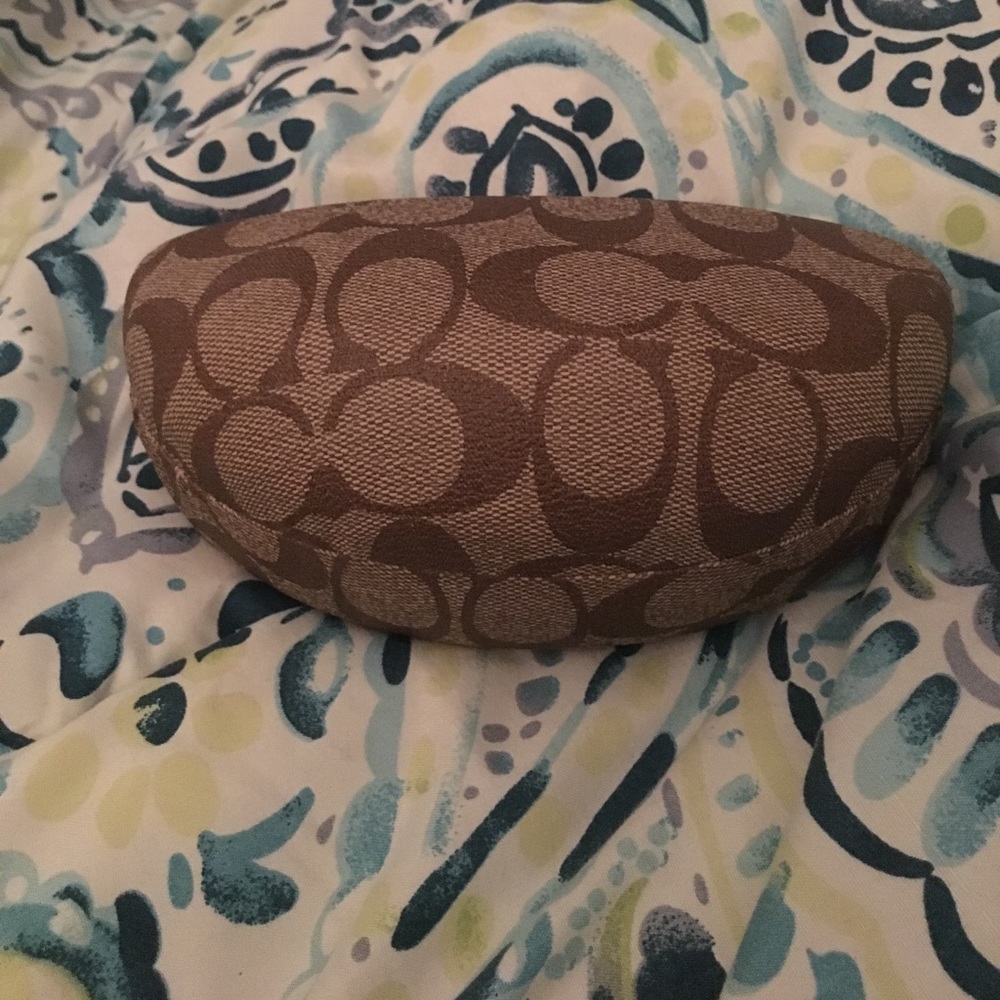 Coach sunglasses case