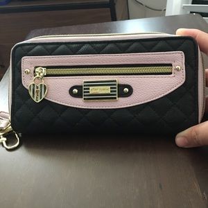 Betsey Johnson wallet