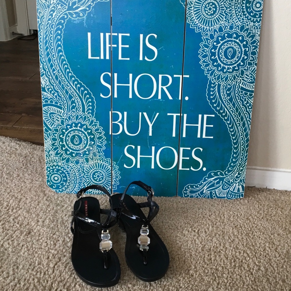 PRADA🔆🔆🔆SOLD🔆🔆🔆sandal small wedge Patent❣️ - Picture 2 of 7