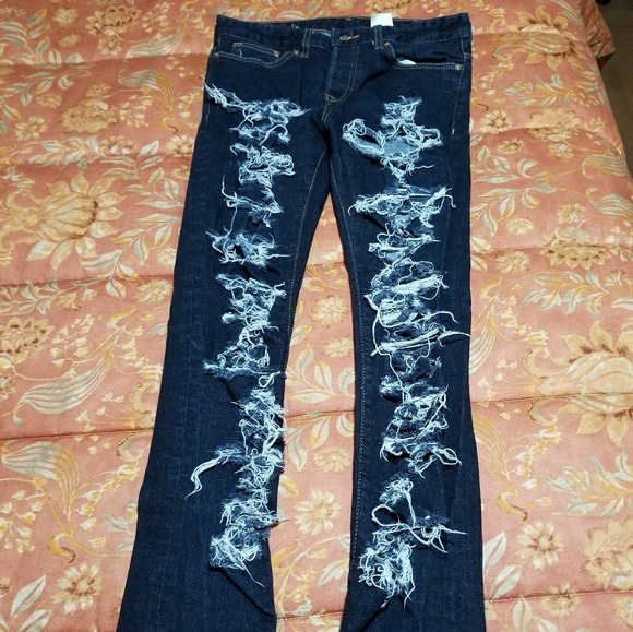 Conscious & Denim - Picture 1 of 4