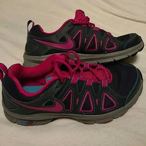 Nike trail 9.5