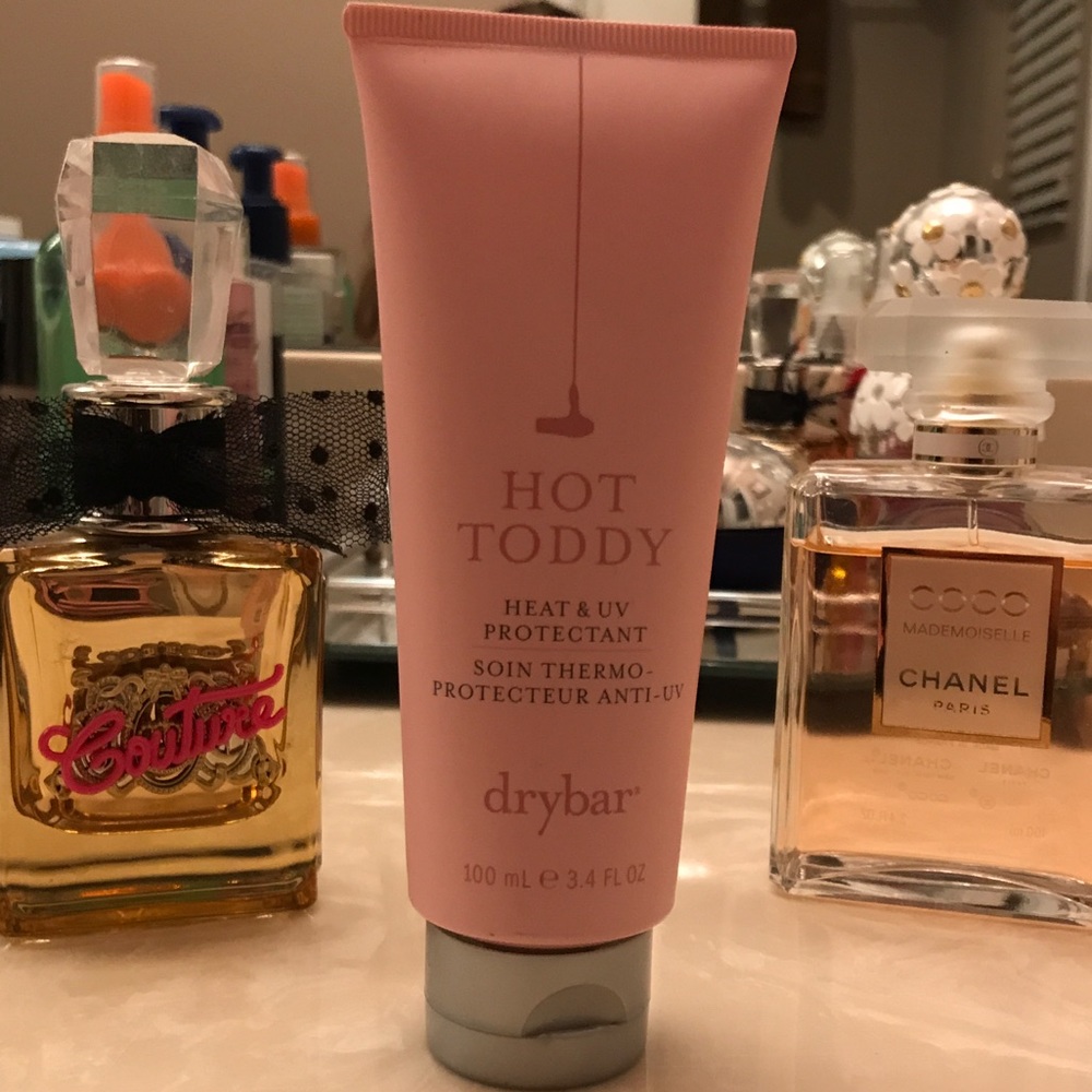 Hot toddy heat & UV protectant by Drybar