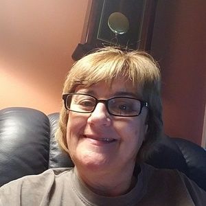 Meet your Posher, Kim