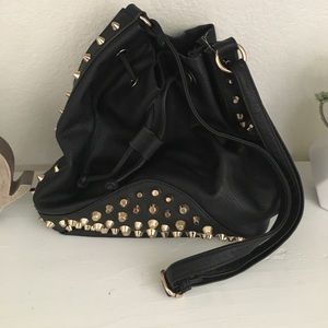Black Bucket Bag