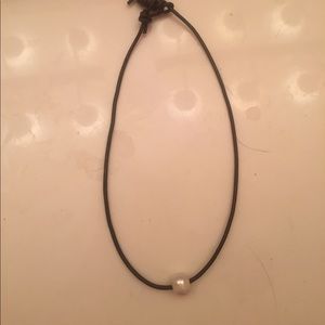 pearl choker