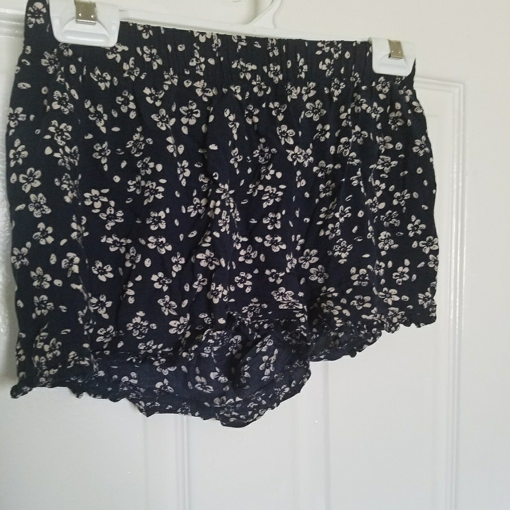 Brandy Melville shorts