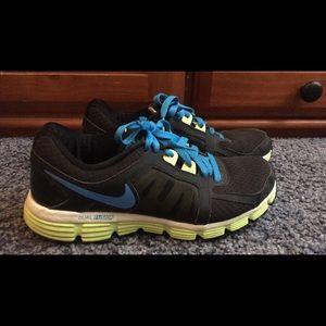 Women's Nike shoes