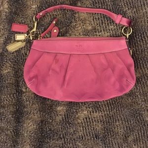 pink coach purse