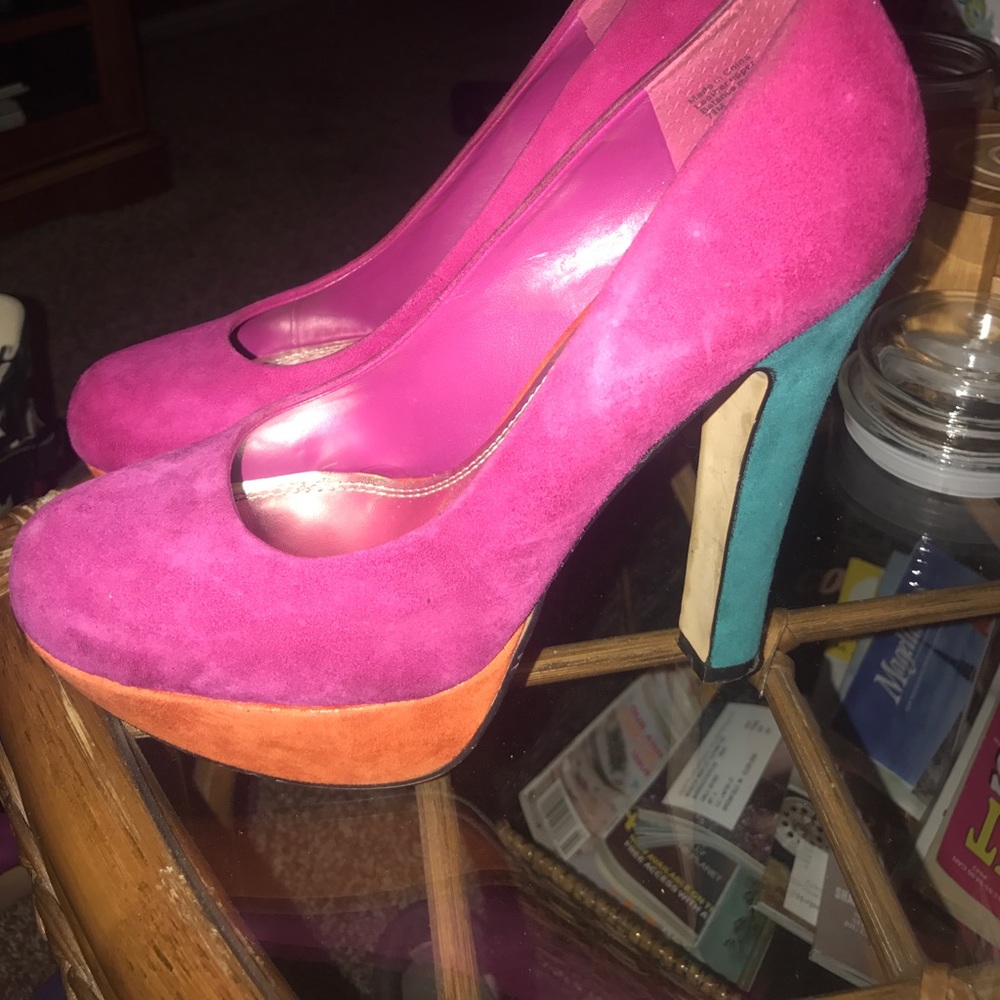 Baker Pumps 👠