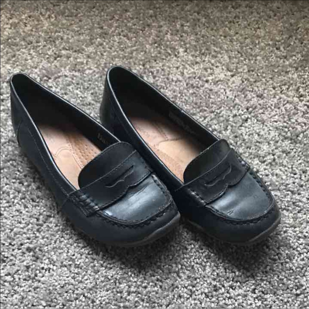 Super comfortable leather penny loafers