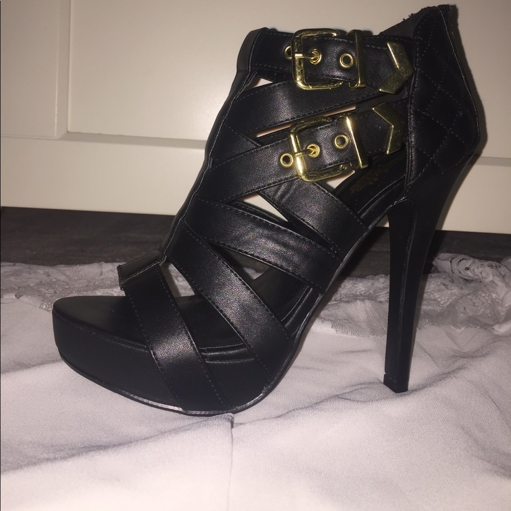 Black Charlotte Russe Heels