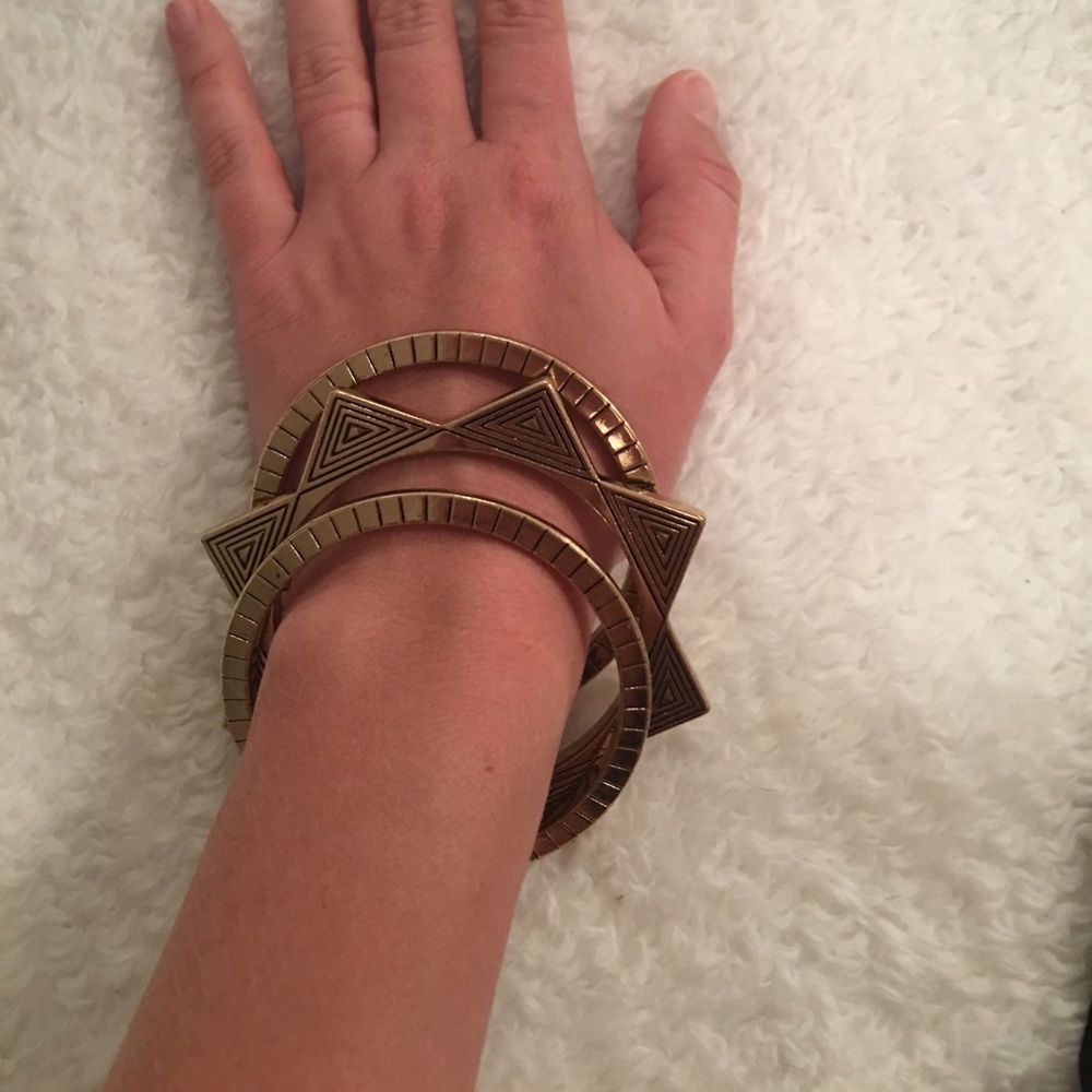 Gold bangles - Picture 2 of 3