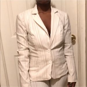 Ladies suit