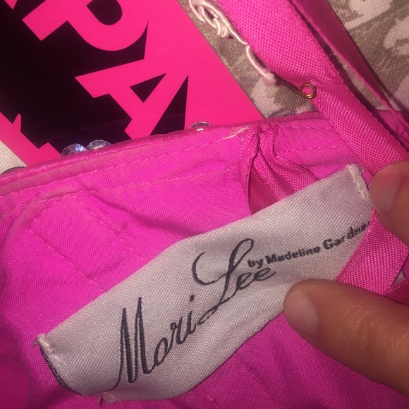 PROM - Picture 6 of 8