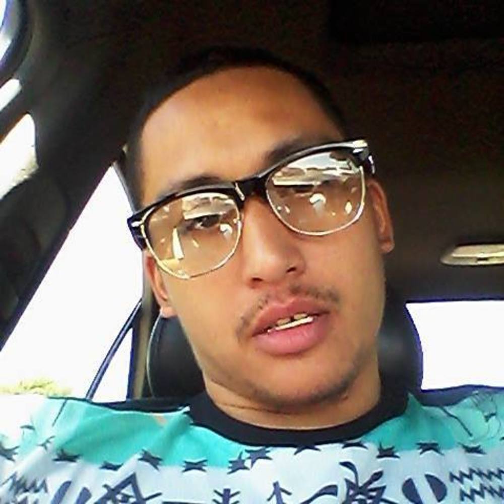 Meet your Posher, Kenji