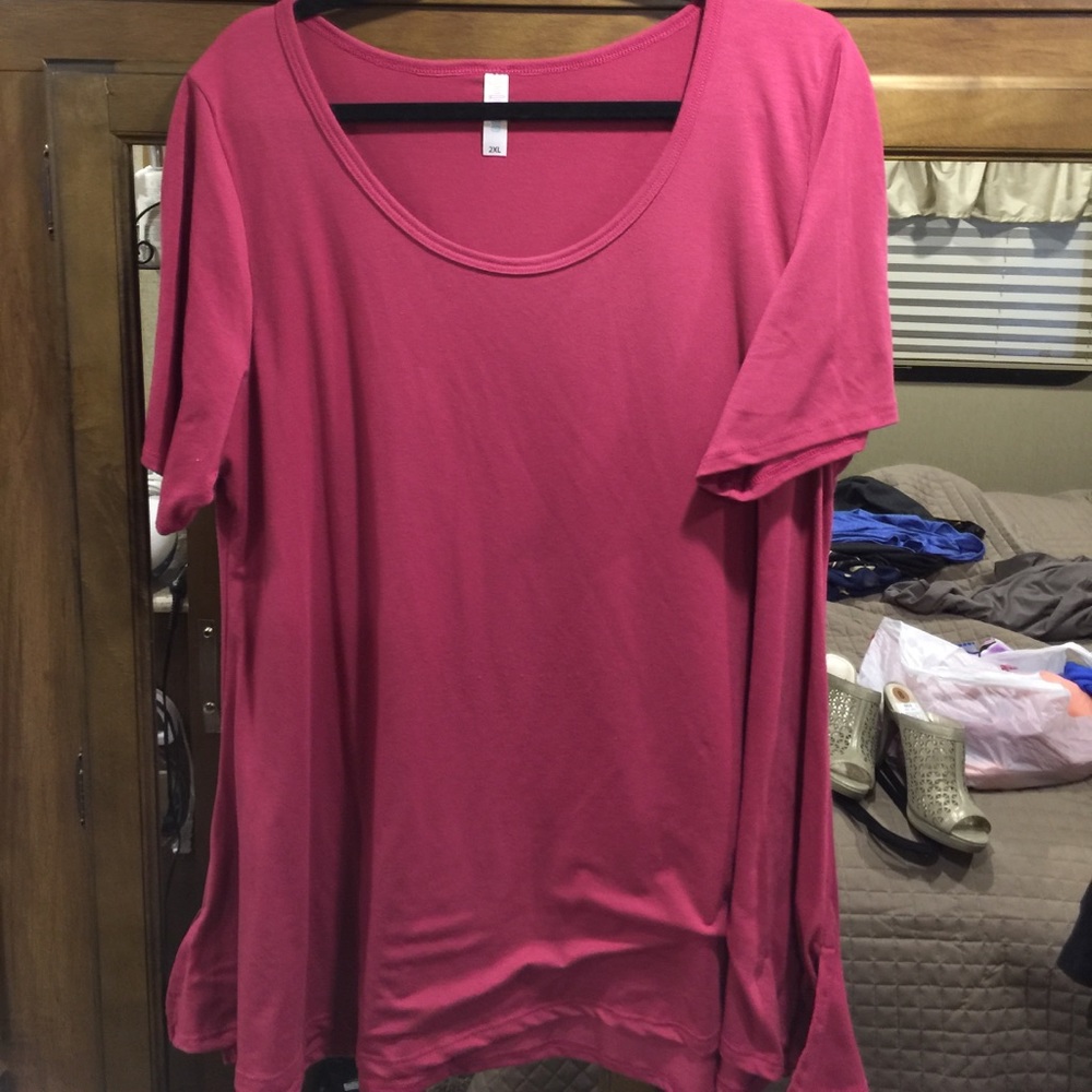 Discounted Perfect tee