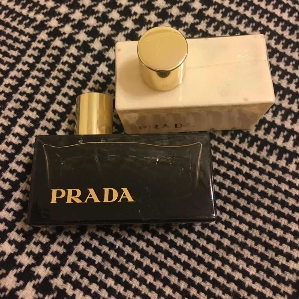 Prada l'eau ambree lotion.