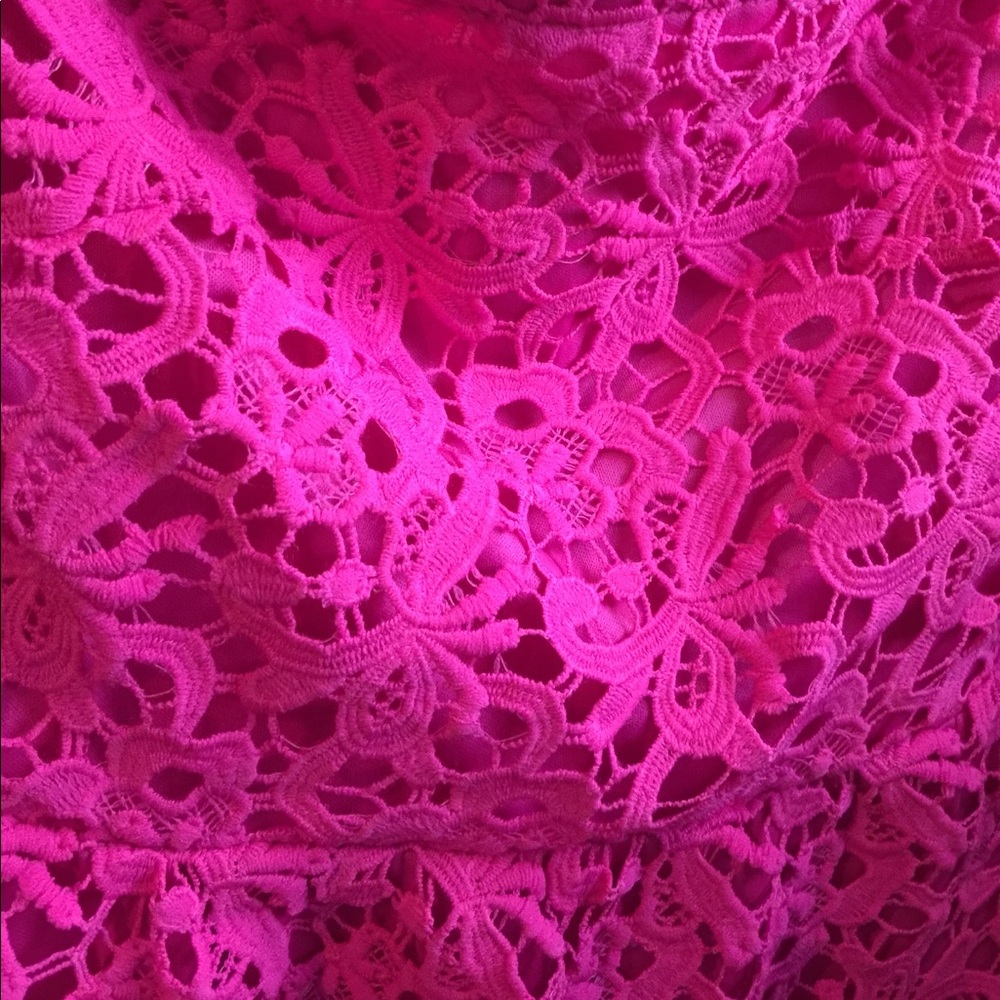 ⚜️Lace Off The Shoulder Hot Pink Top (S,M,L) - Picture 5 of 5