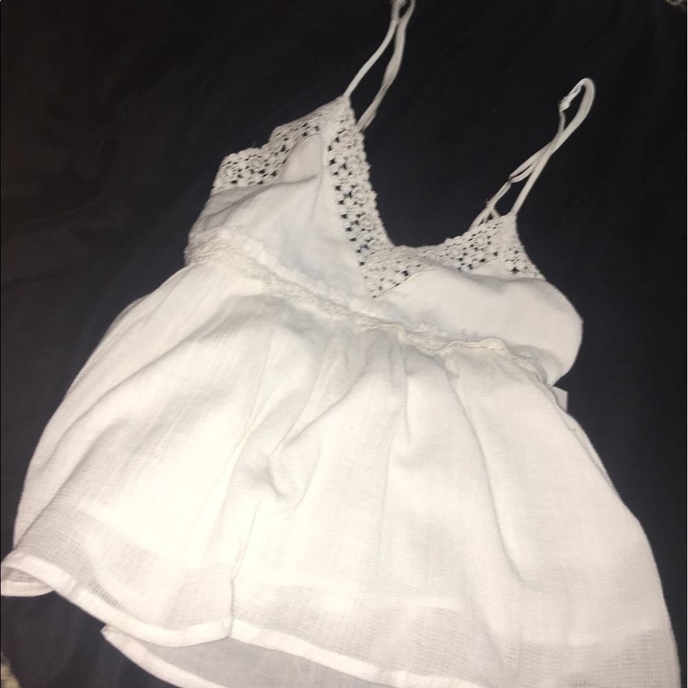 White flowy loose tank