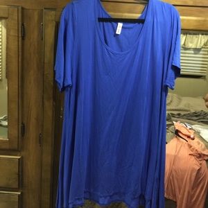 LuLaroe Perfect tee