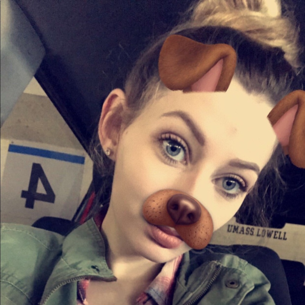 Meet your Posher, Kimberly