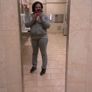 Meet your Posher, Aimee