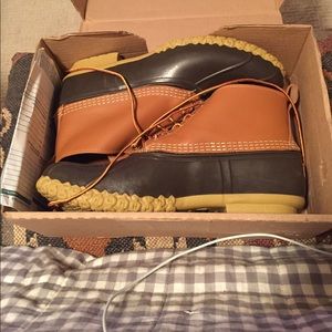 Brand Spanking New LL Bean Boots