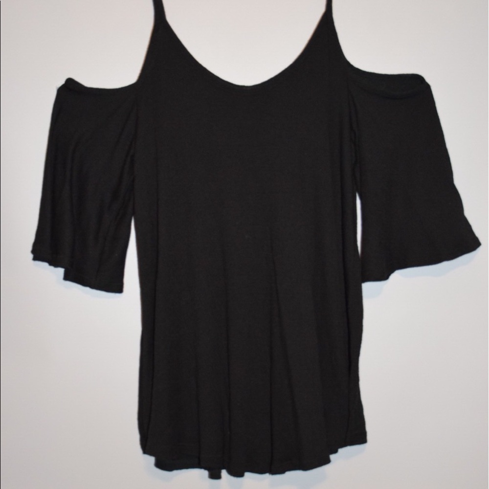 Black open shoulder summer tank