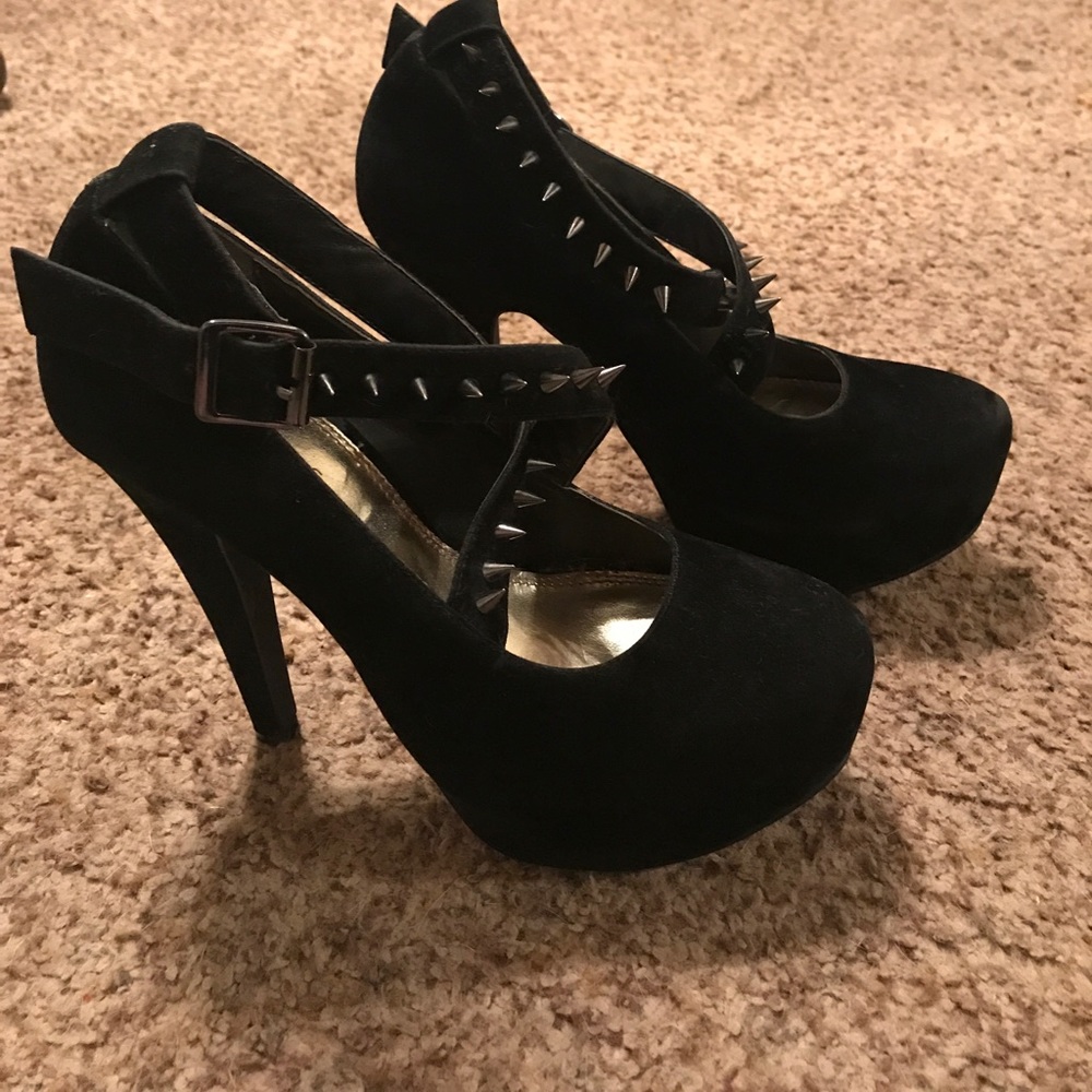 Black velvet studded heels