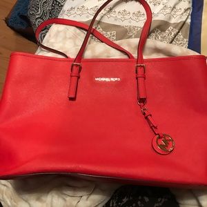 MK laptop travel tote