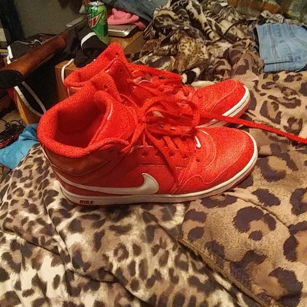 Nike high tops