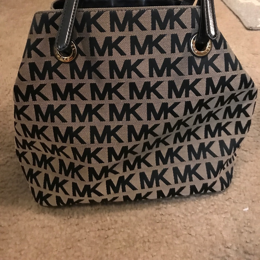 Michael Kors handbag