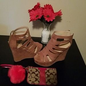 💫  Mauve suede Wedges💥