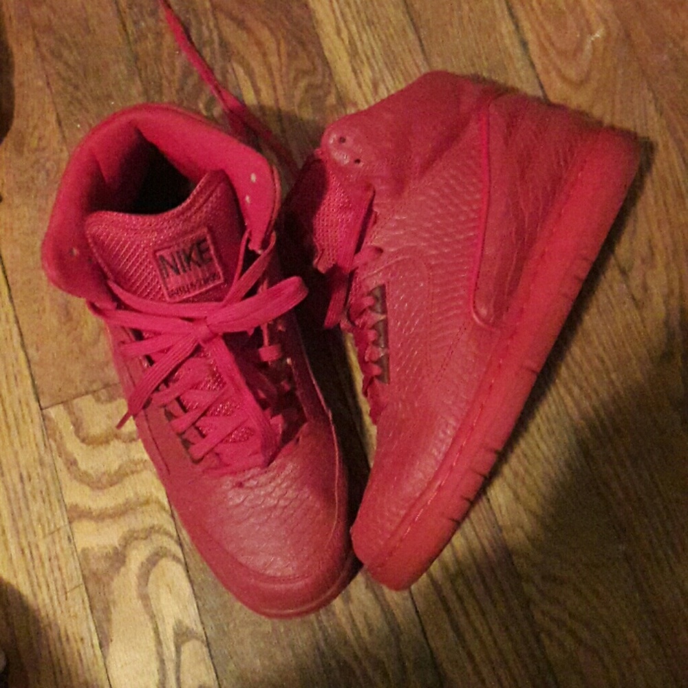 Nike python red