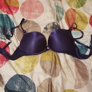 Victoria Secret Bombshell Plunge Bra
