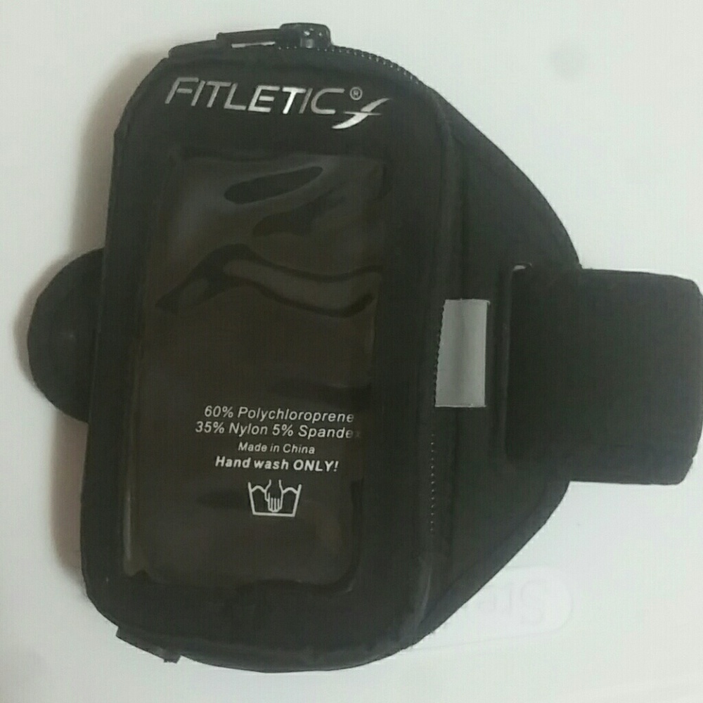Fitletic iPhone iPod Window Armband