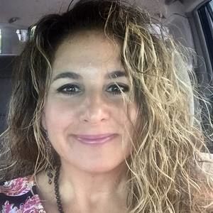 Meet your Posher, Edye