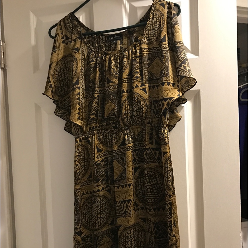 Flutter Sleeve Dress