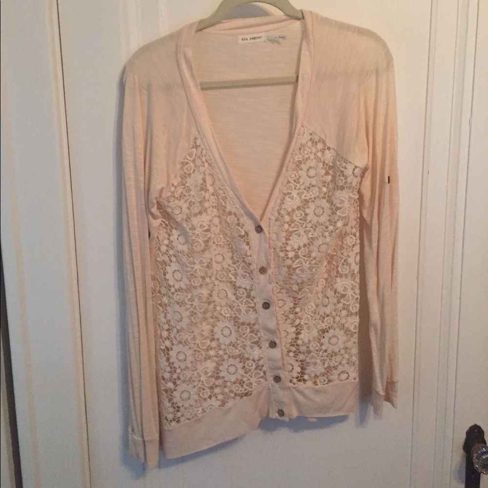 Cute Lace V-Neck Cardi