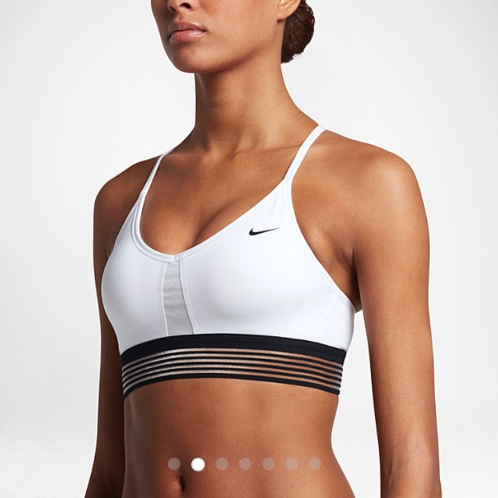 Nike "Indy" sports bra